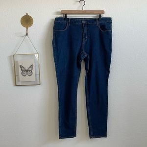 Old Navy Super Skinny Jeans - Size 16